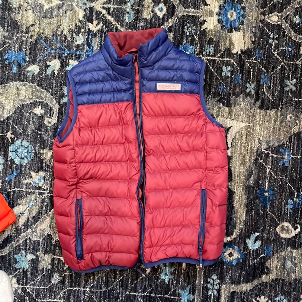 Vineyard Vines Burgandy and Navy puffer vest